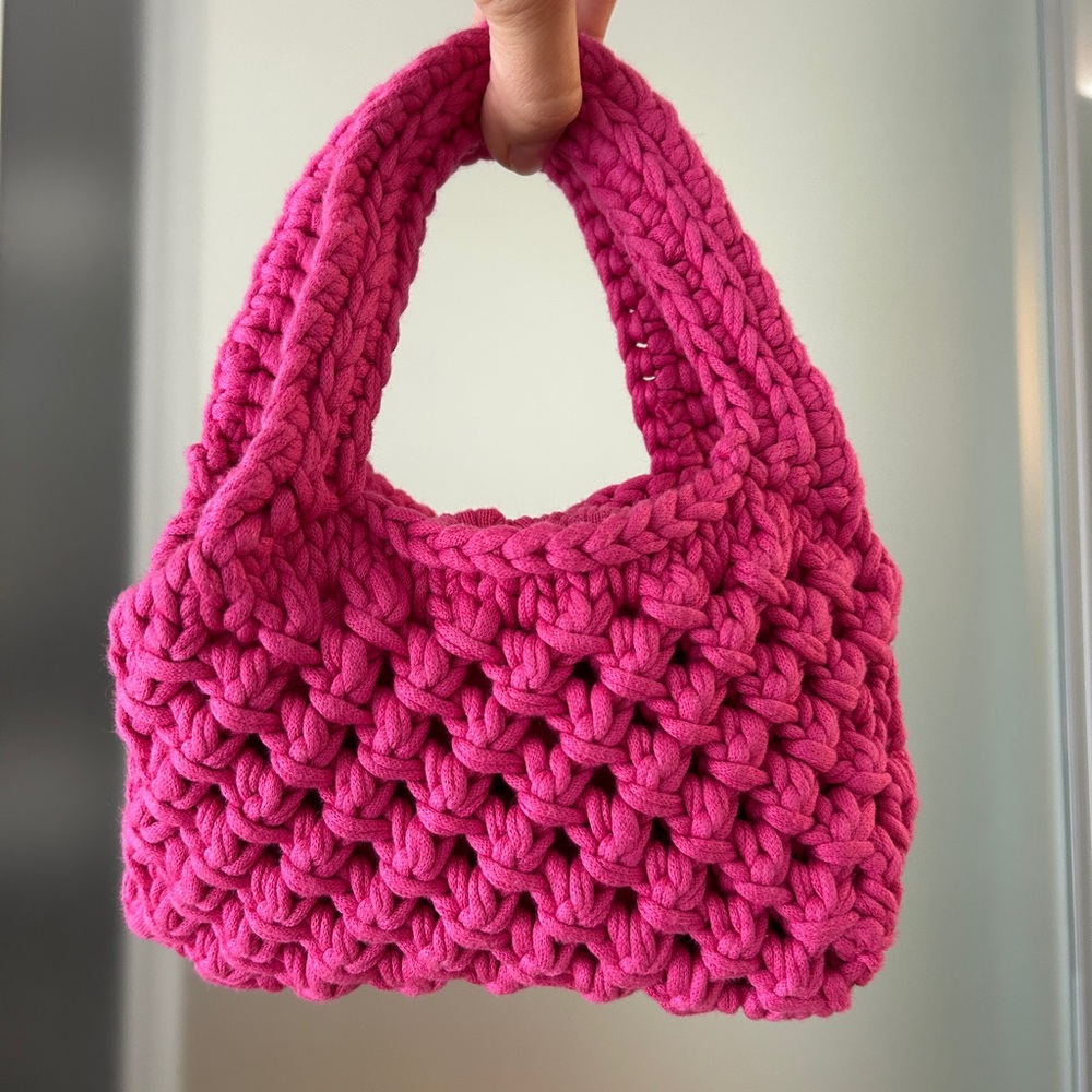 Velvet by Jenny Graham crochet bag
